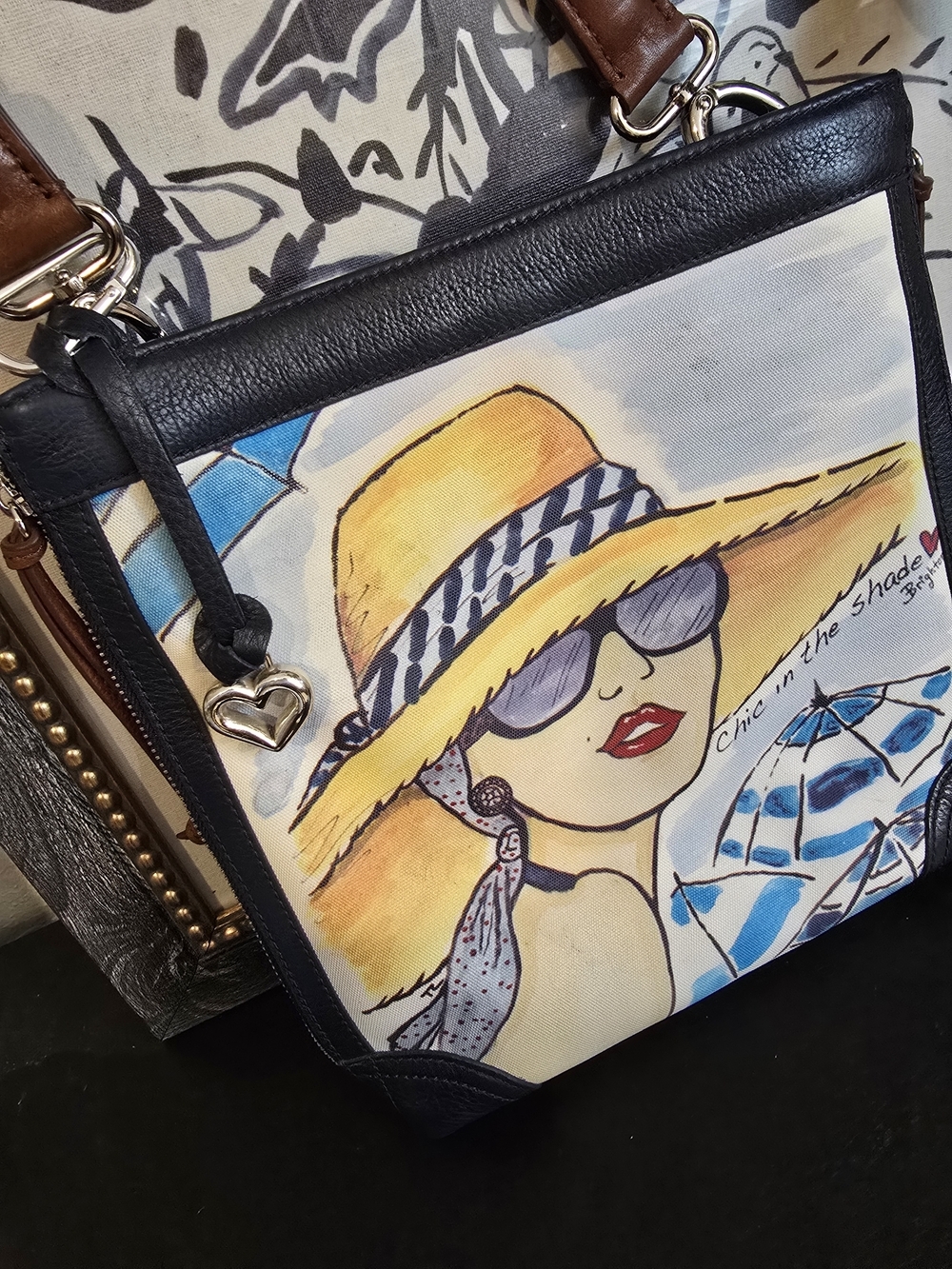 BRIGHTON FASHIONISTA CALIFORNIA BEACH CHIC IN THE SHADE SHOULDER BAG - Picture 2 of 14